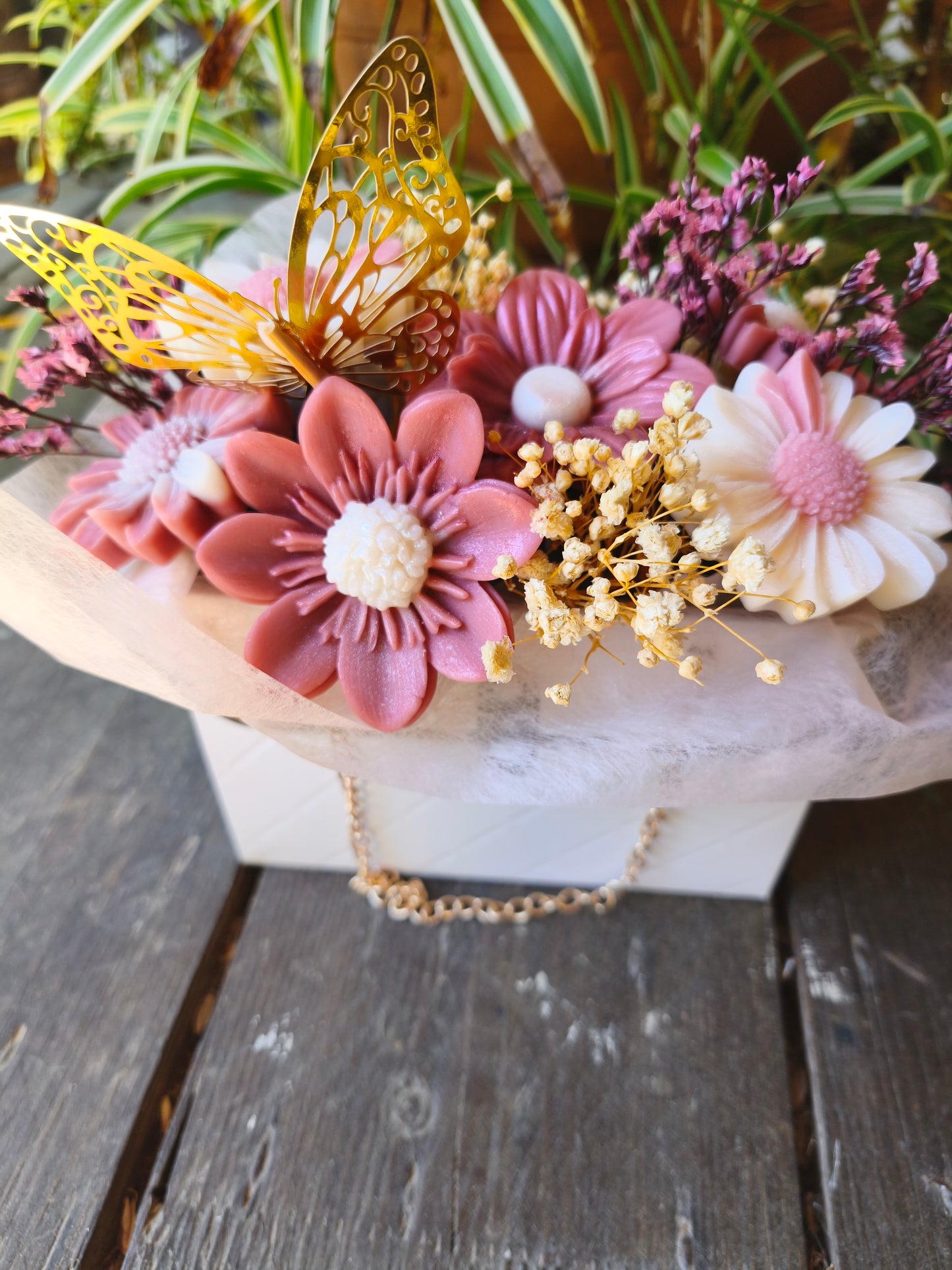 Papillon d’Amour – Bouquet fleuri parfumé artisanal