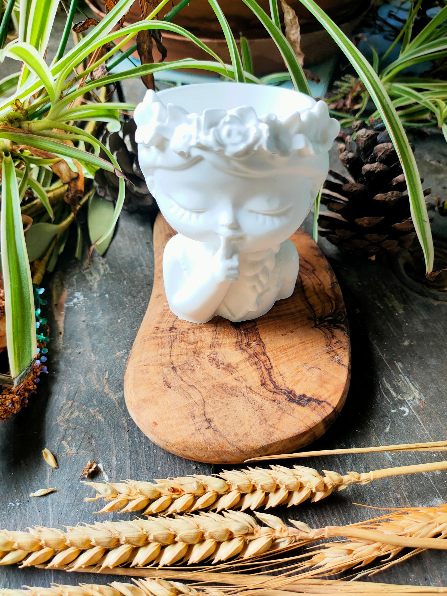 Sculpture décorative en résine minérale Douceur et poésie