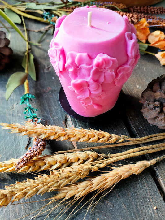 Bougie fleurie  disponible en deux tailles