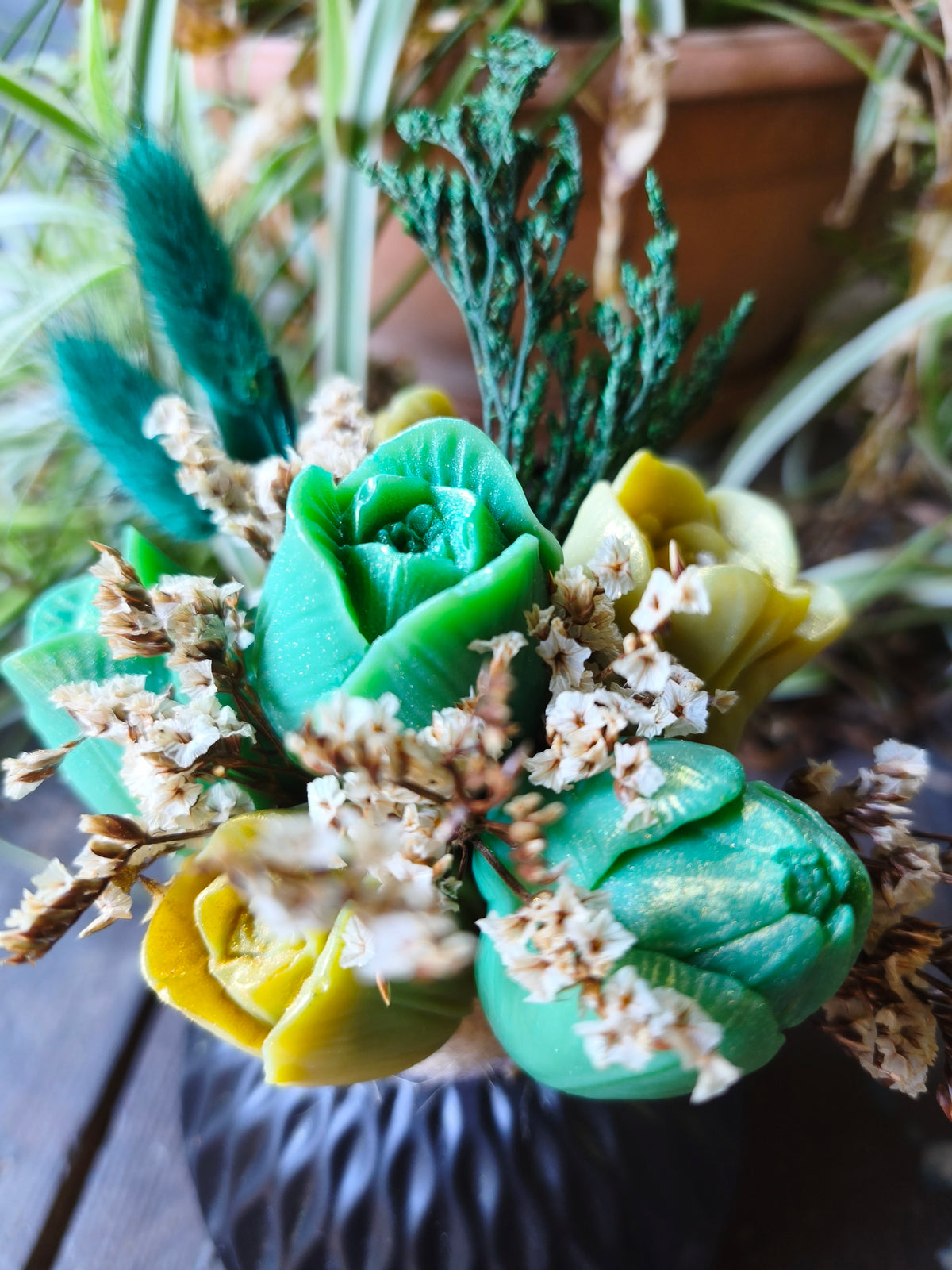 🌿 Éclat sauvage – Bouquet de fondants parfumés au musc