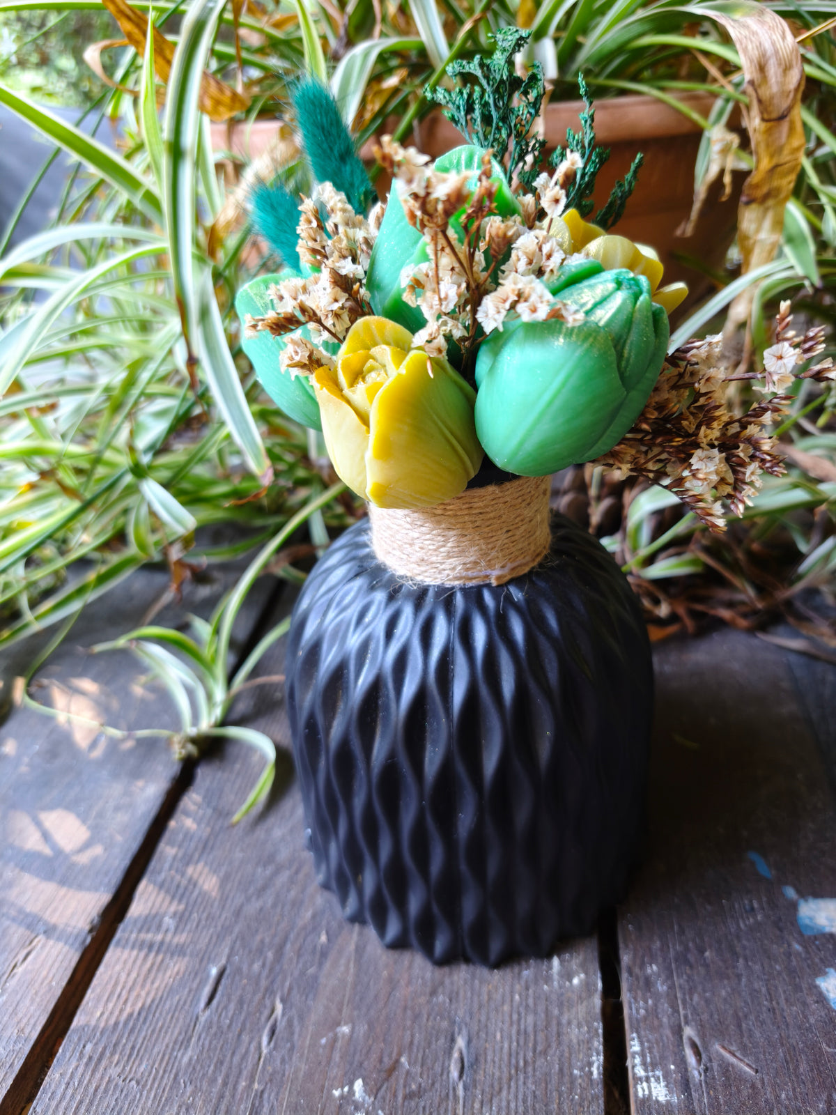 🌿 Éclat sauvage – Bouquet de fondants parfumés au musc