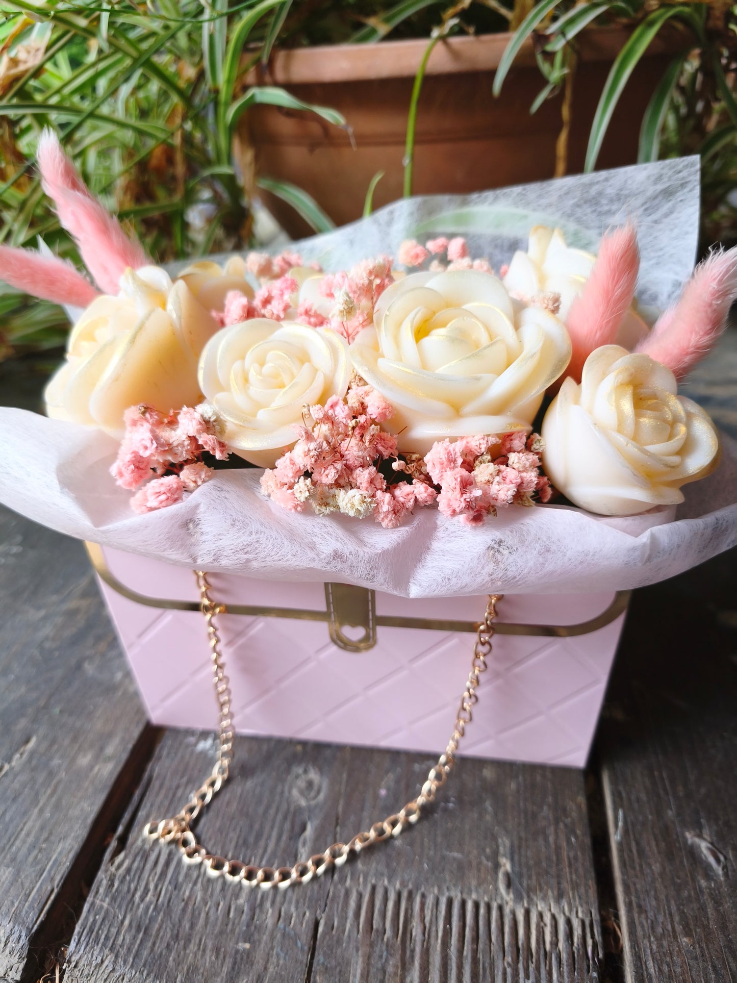 Écrin de Tendresse – Bouquet de bougies parfumées Vanille des Îles
