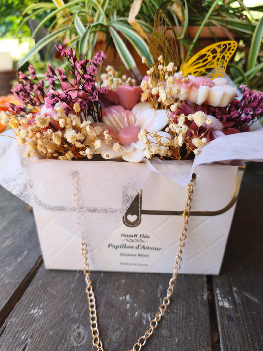 Papillon d’Amour – Bouquet fleuri parfumé artisanal