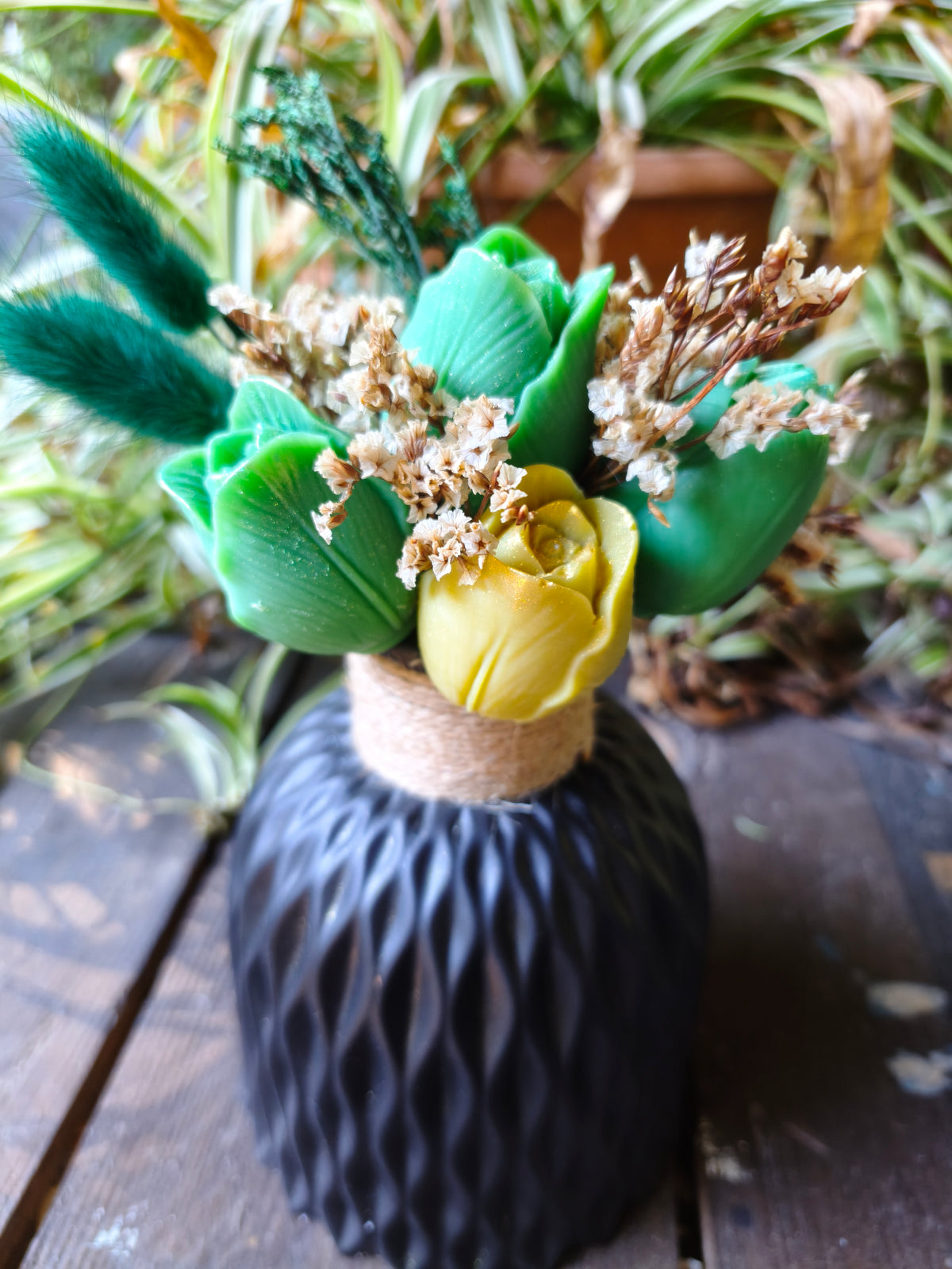 🌿 Éclat sauvage – Bouquet de fondants parfumés au musc