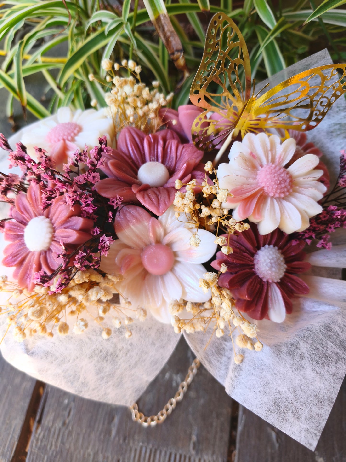 Papillon d’Amour – Bouquet fleuri parfumé artisanal